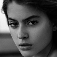 Gabriela Bloomgarden Nøgen