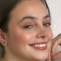 Garlyn DaSilva Nøgen