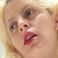 Gemiliani Lujan Nøgen