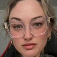GothQueen Nøgen