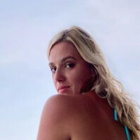 Haley Gros Nøgen