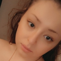 Halley Nøgen