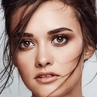 Hande Soral Nøgen