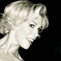 Hannah Waddingham Nøgen