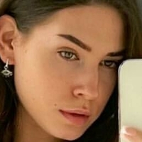 Helen Pyatibratova Nøgen