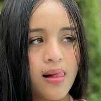 Hellen Velasquez Nøgen