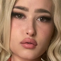 Hollyhawthorne Nøgen