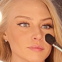 Hotpaigesummers Nøgen
