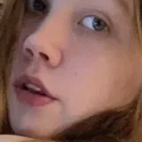 Isabell Riley Nøgen