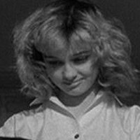 Isabelle Corey Nøgen