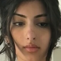 Jade Goveas Nøgen