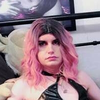 Jessie Saturn Nøgen