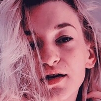 Katie Sunrat Nøgen