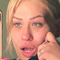 Kay Riley Nøgen