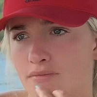 Kaylee Sticker Nøgen