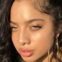 Kiana Ledé Nøgen