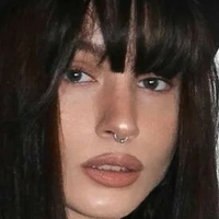 Klaudia Czarny Nøgen