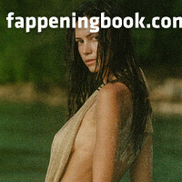 Kristen Kiehnle Nøgen