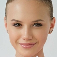 Kristina Shmidt Nøgen