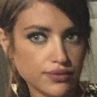 Lauren Russell Nøgen