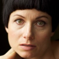 Laurie Baranyay Nøgen