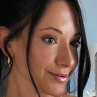 Layah Heilpern Nøgen