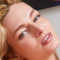Lee Anne Nøgen