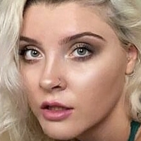 leejayne Nøgen