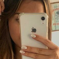 leilamillss Nøgen