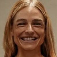 Lena Ramsteiner Nøgen