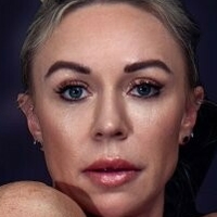 Liesl Damstra Nøgen