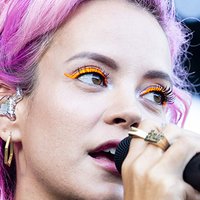 Lily Allen Nøgen