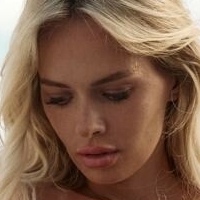 Liza Kordobovskaya Nøgen