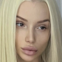 Liza Vdovina Nøgen