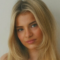 Lotta Nøgen