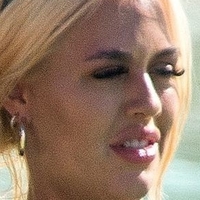 Lottie Tomlinson Nøgen