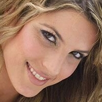 Lucila Vit Nøgen