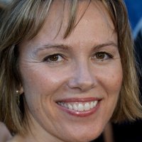 Lucinda Jenney Nøgen