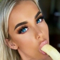 Lucy Sea Nøgen