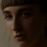 Lyndsie Alguire Nøgen