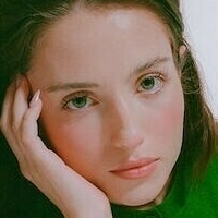 madelineargy Nøgen