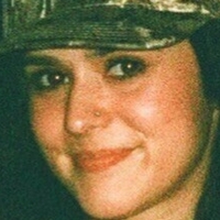 Maggie Antone Nøgen