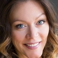 Maggie O'Neill Nøgen