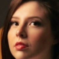 Mariana Delveccio Nøgen