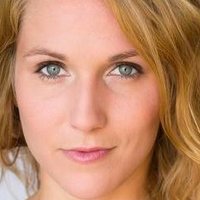 Marissa Skell Nøgen