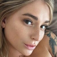 merrygold777 Nøgen