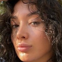 Merve Cin Nøgen