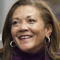 Michele Norris Nøgen