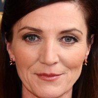 Michelle Fairley Nøgen