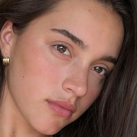 Milly Adamson Nøgen